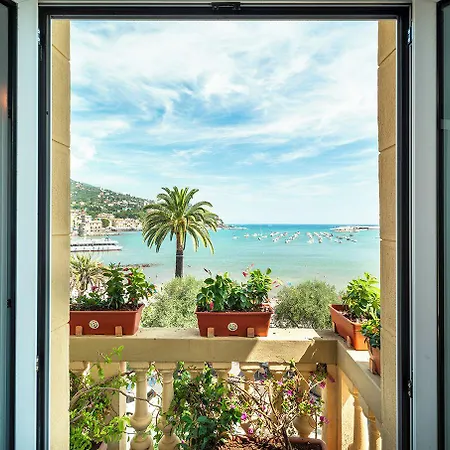 Rosabianca Boutique 4* Rapallo